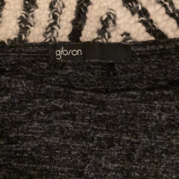 Gibron Nordstrom brand 3/4 sleeve top. Dark gray size small, fits loose. - Picture 2 of 2